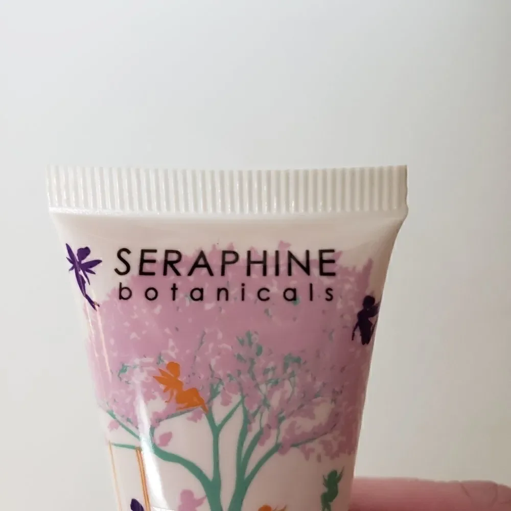 Seraphine Botanicals Lip Exfoliator